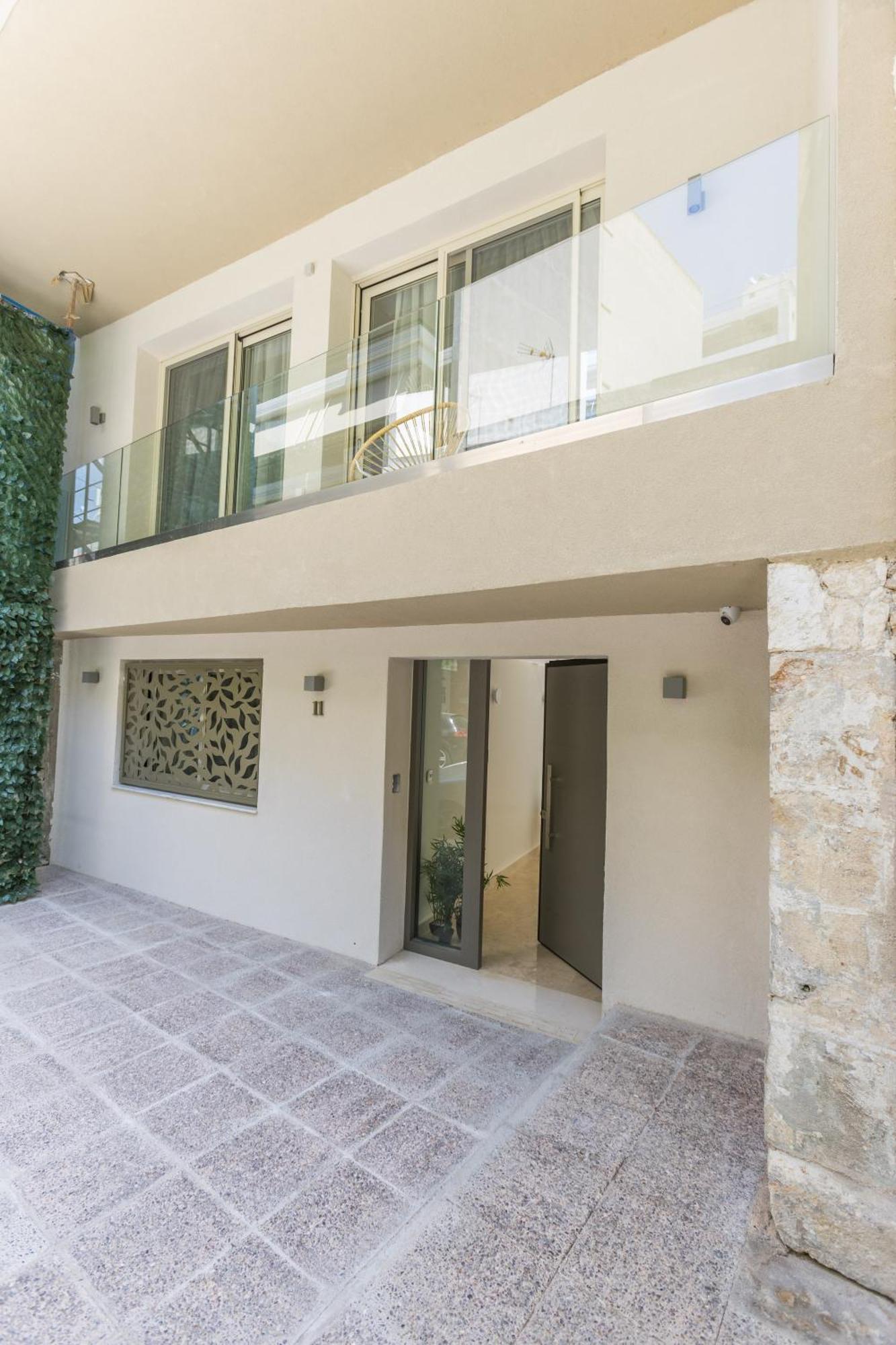 The Mediterranean Suites Piraeus Bagian luar foto