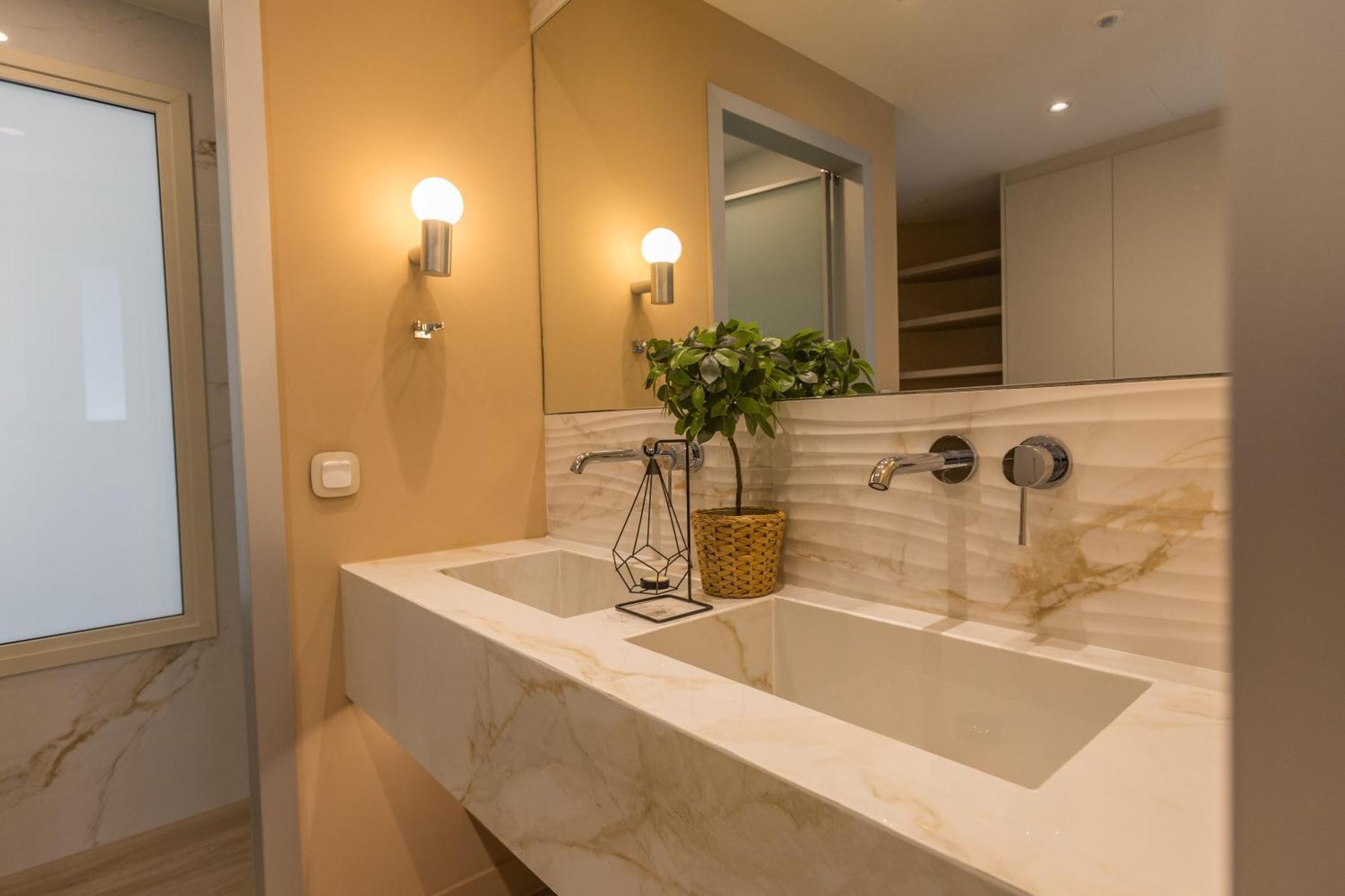 The Mediterranean Suites Piraeus Bagian luar foto