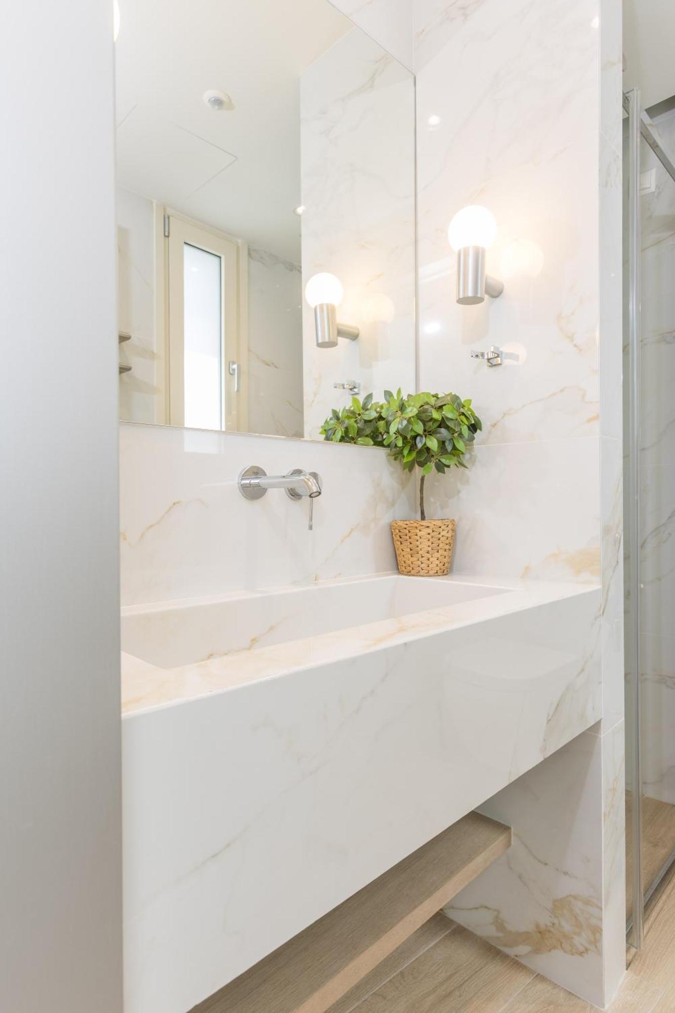 The Mediterranean Suites Piraeus Bagian luar foto