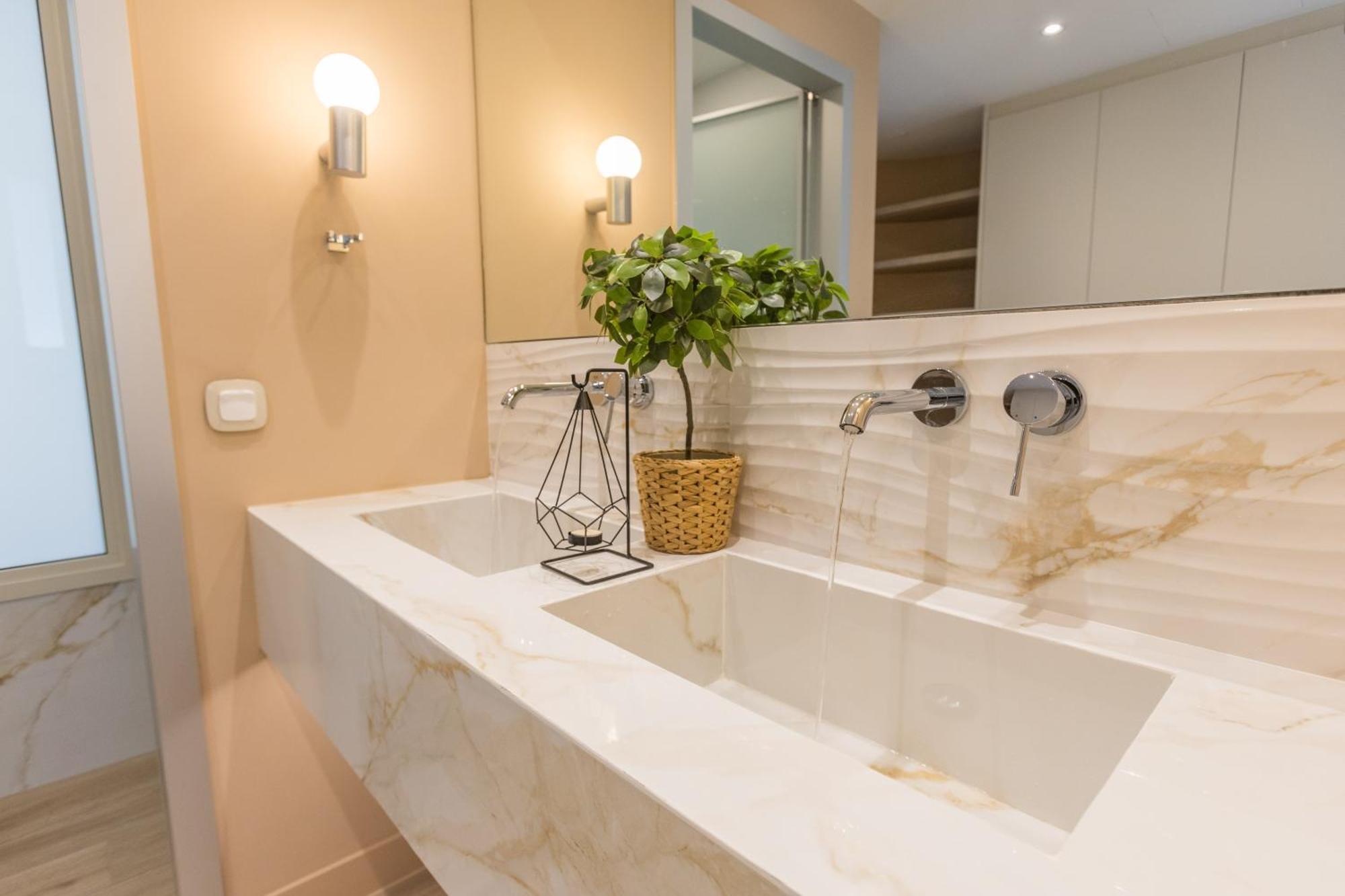 The Mediterranean Suites Piraeus Bagian luar foto